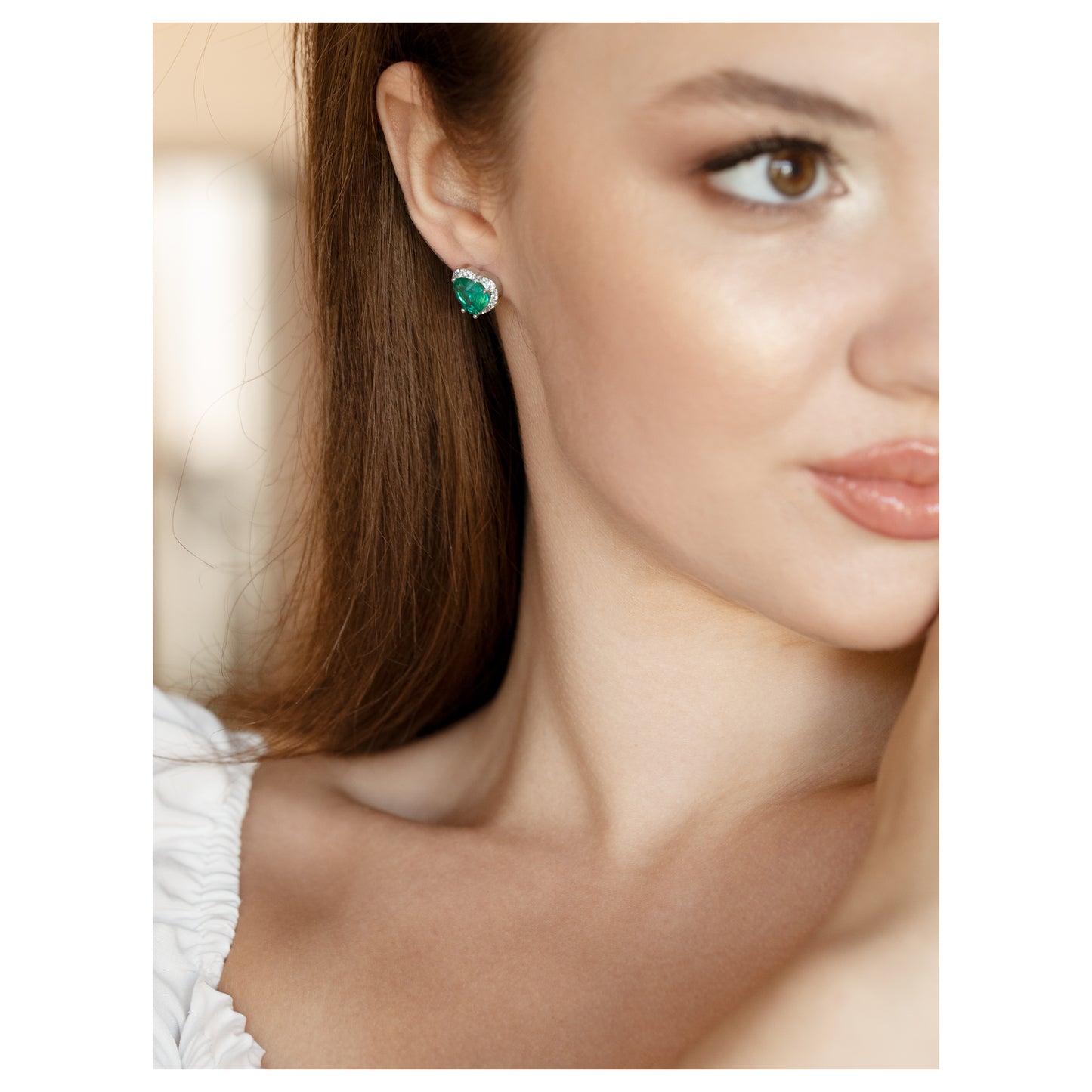 Brilliante Teen Stud Earrings