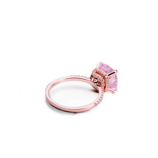 Veronic Cocktail Solitaire Ring